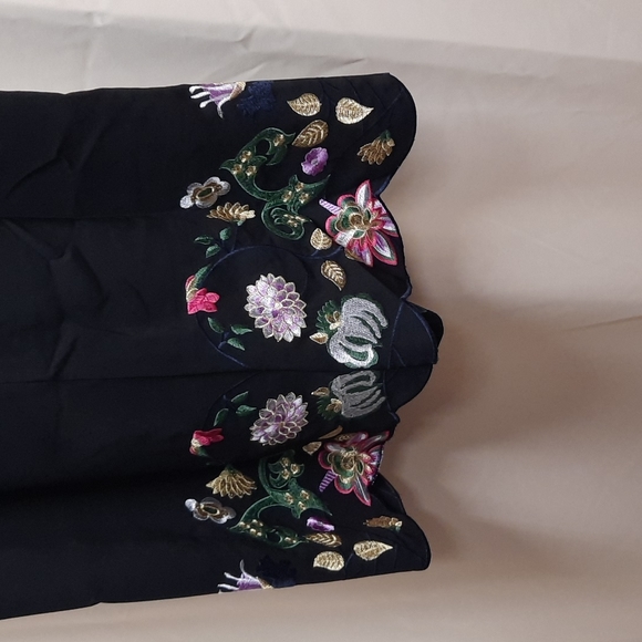 Foxidox Black Imbroidered Cup Sleeves L Dress - Picture 6 of 10